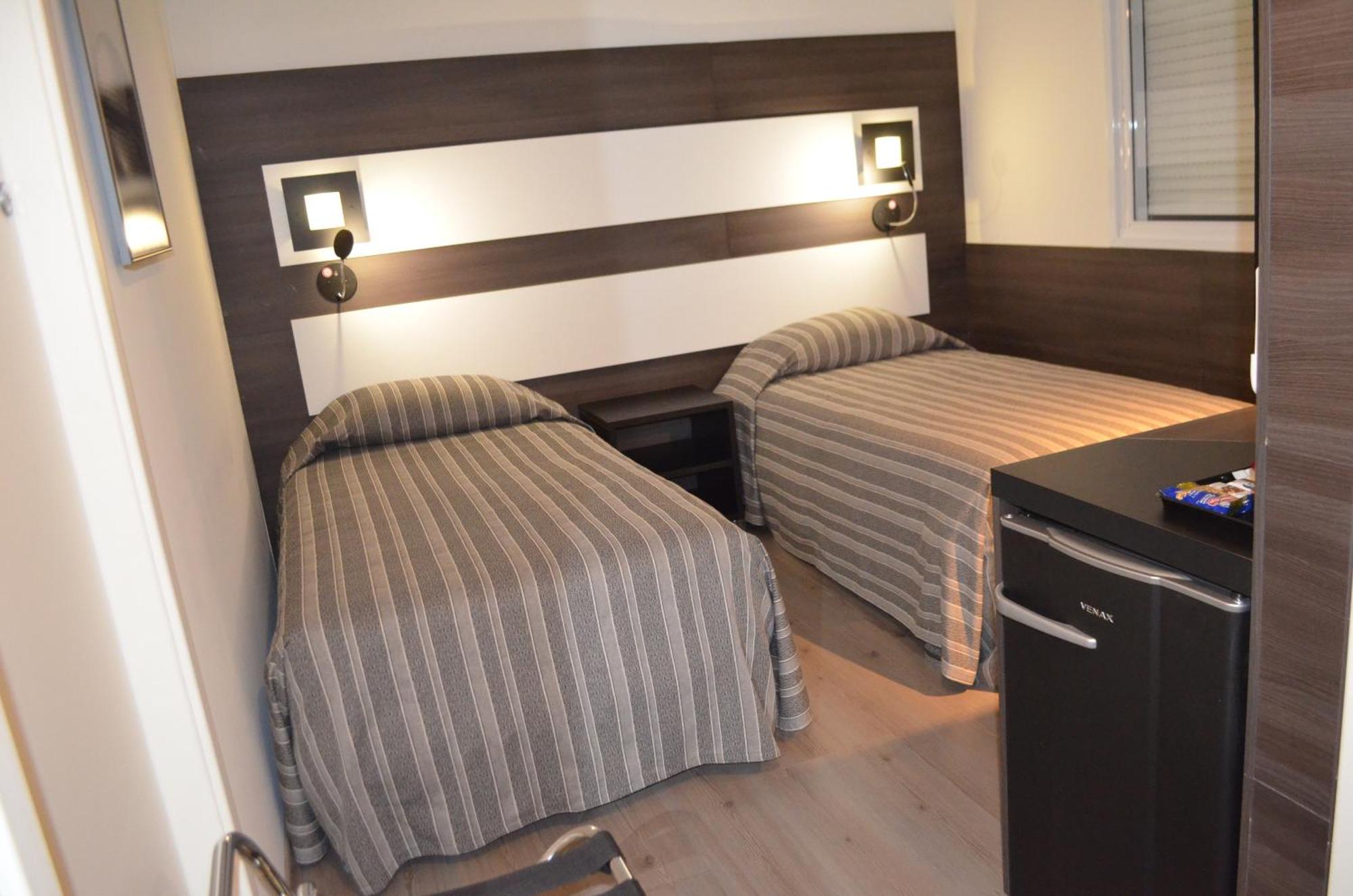 Prix Hotel Passo Fundo Bilik gambar