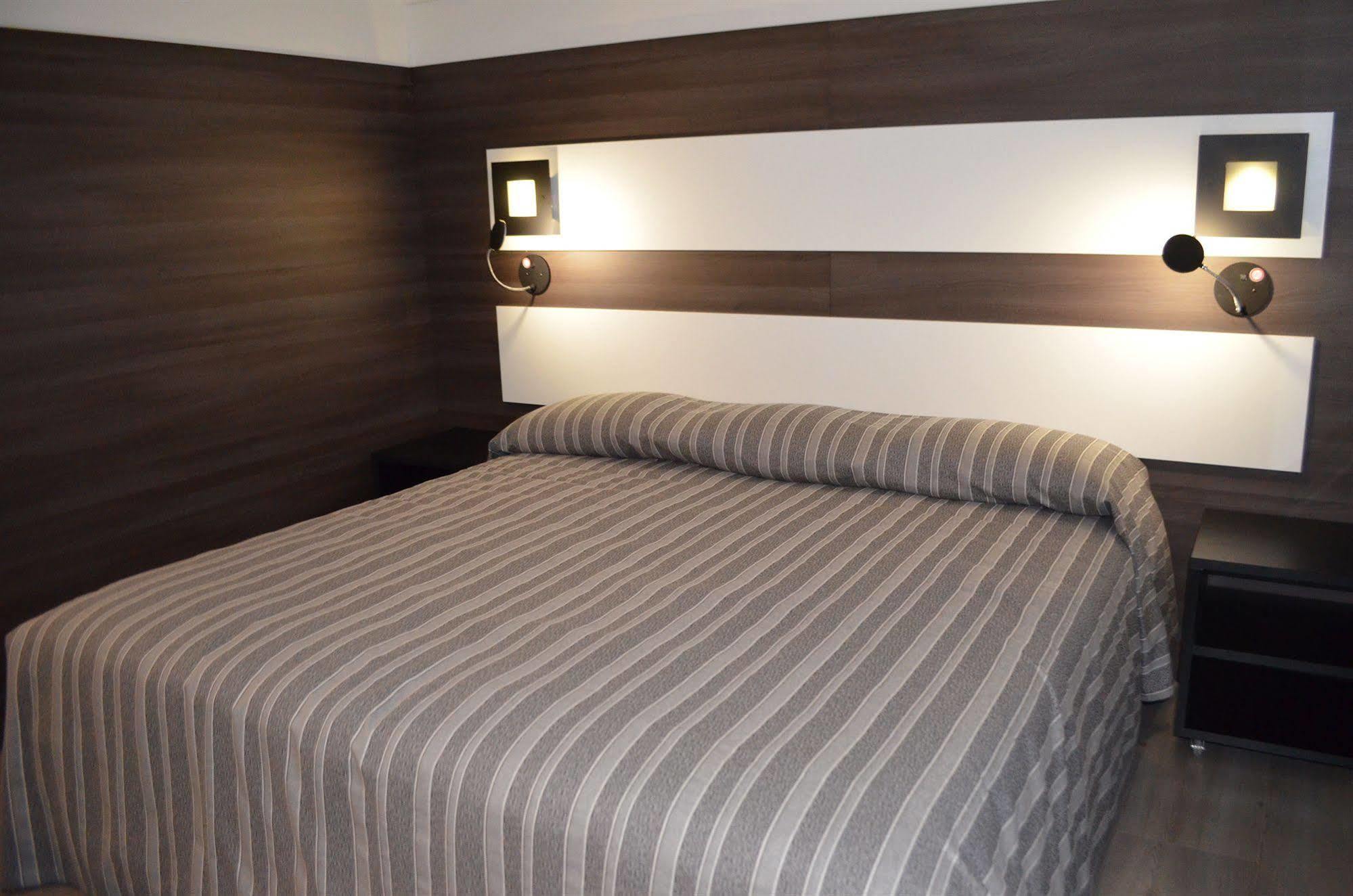 Prix Hotel Passo Fundo Luaran gambar